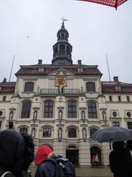 Vorschaubild Das Rathaus