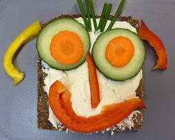 Vorschaubild Lustige Brotgesichter