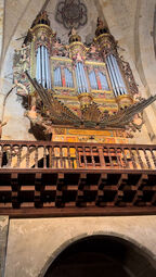 Vorschaubild Die große Orgel hält für alle Besucher eine Überraschung bereit.