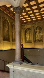 Vorschaubild Ein Uni wie ein Museum.  Wer möchte hier nicht studieren?