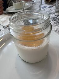 Vorschaubild Cuajada- Ein typischer Dessert aus Navarra.