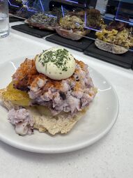 Vorschaubild Pintxo mit Tintenfisch.