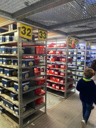 Vorschaubild kluges Regalsystem