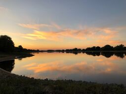 Vorschaubild Elbe im Sonnenuntergang