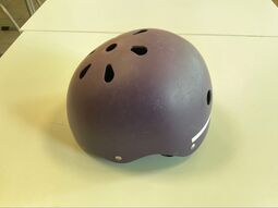 Vorschaubild crivit Fahrradhelm, dunkel Lila