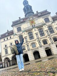 Vorschaubild Marktplatz und Rathaus