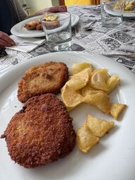 Vorschaubild Auch das Schnitzel hält geschmacklich viele Überraschungen bereit.